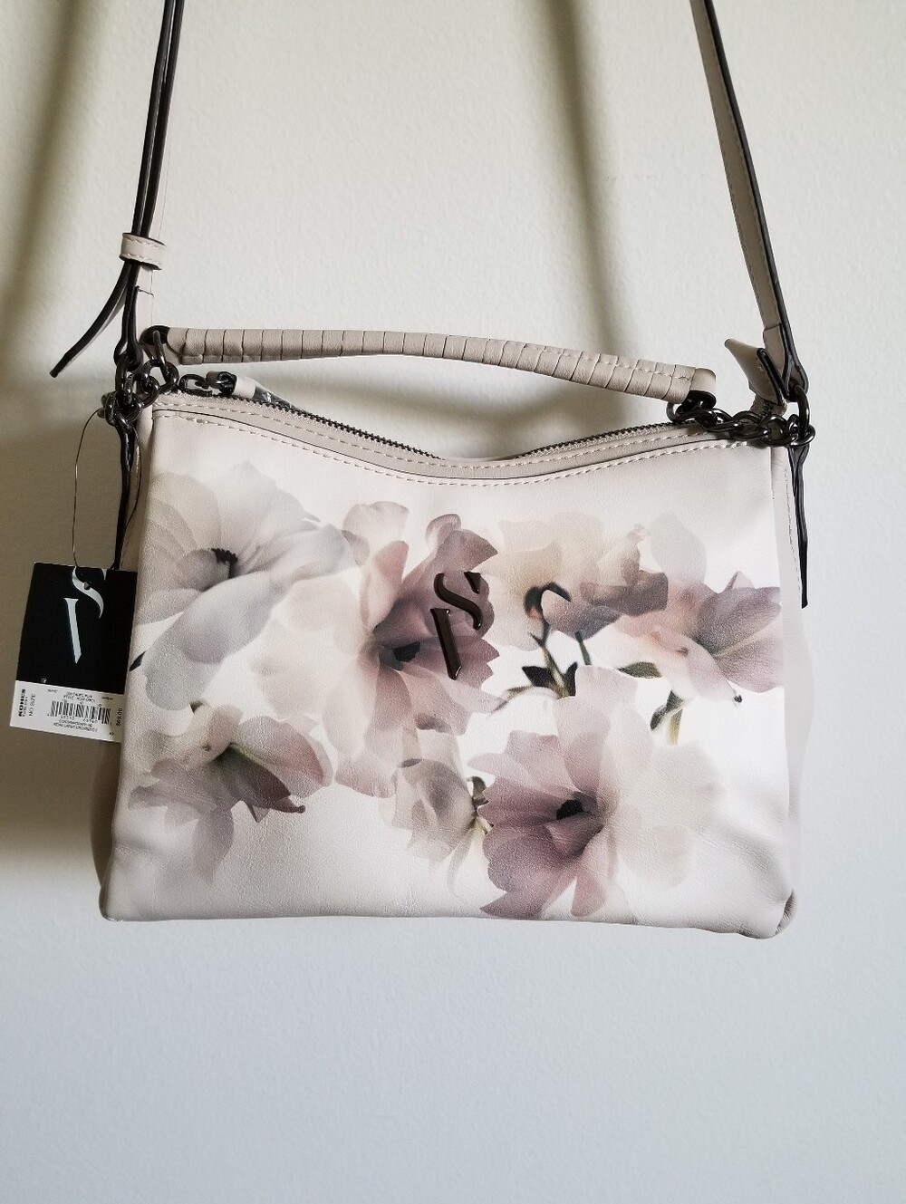 Simply Vera Vera Wang Floral Print Crossbody Bag in Light Pink
